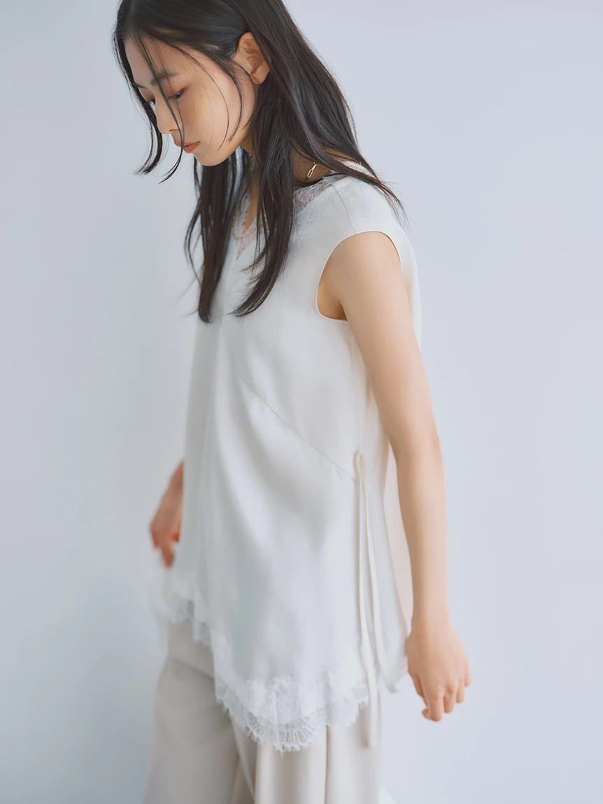 蕾絲滾邊上衣 09WFT264175