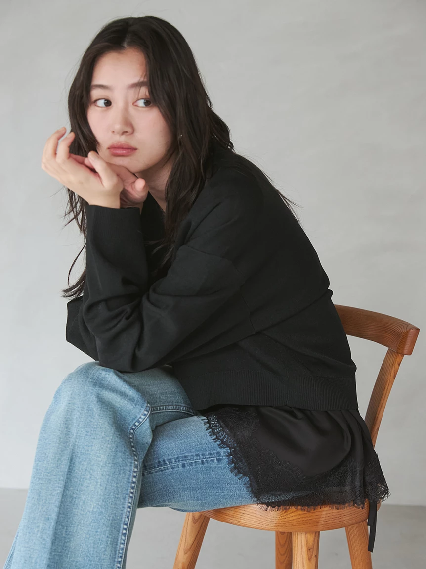 透膚V領針織上衣 09WNT264190