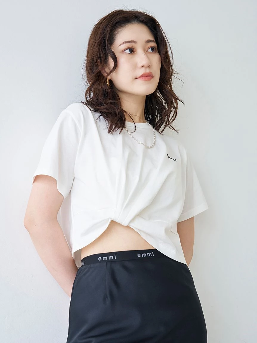 emmi標誌下襬打褶T-Shirt 13WCT264104