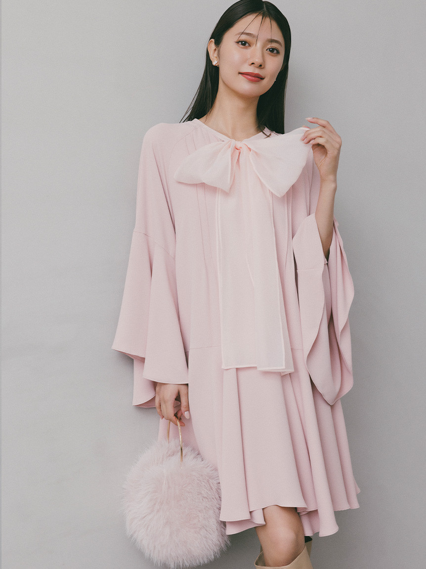 大蝴蝶結寬袖連身裙 CWFO255063