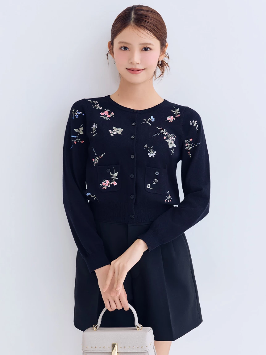 花卉刺繡針織開襟外套 CWND264121