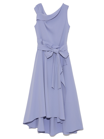 高雅设计感剪裁洋装