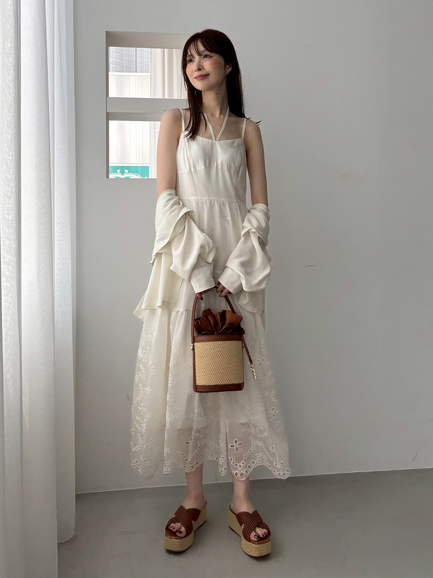 鏤空蕾絲多層次綁帶連身裙 FWFO252087