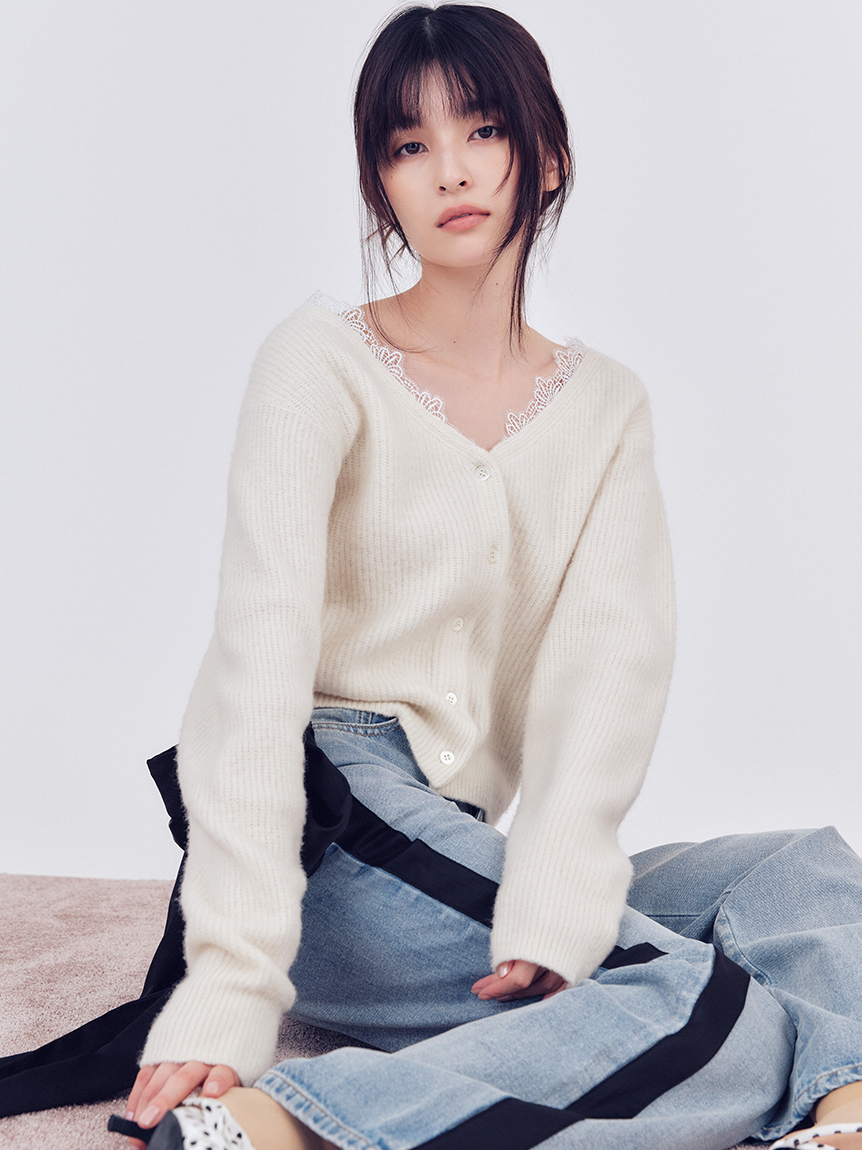 狐狸毛混紡蕾絲滾邊針織外套 FWNT254049