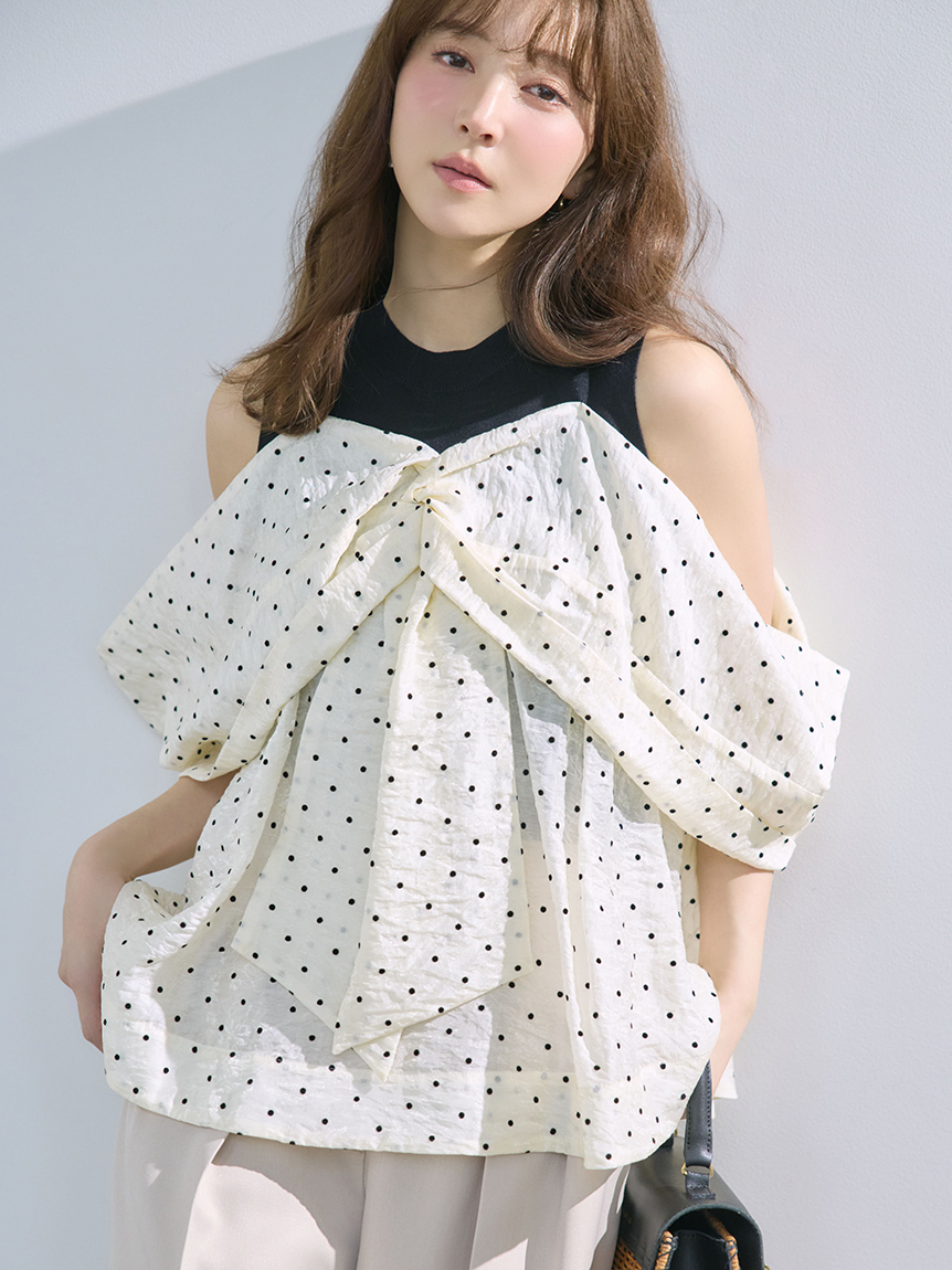 露肩針織拼接傘襬上衣 FWNT261131