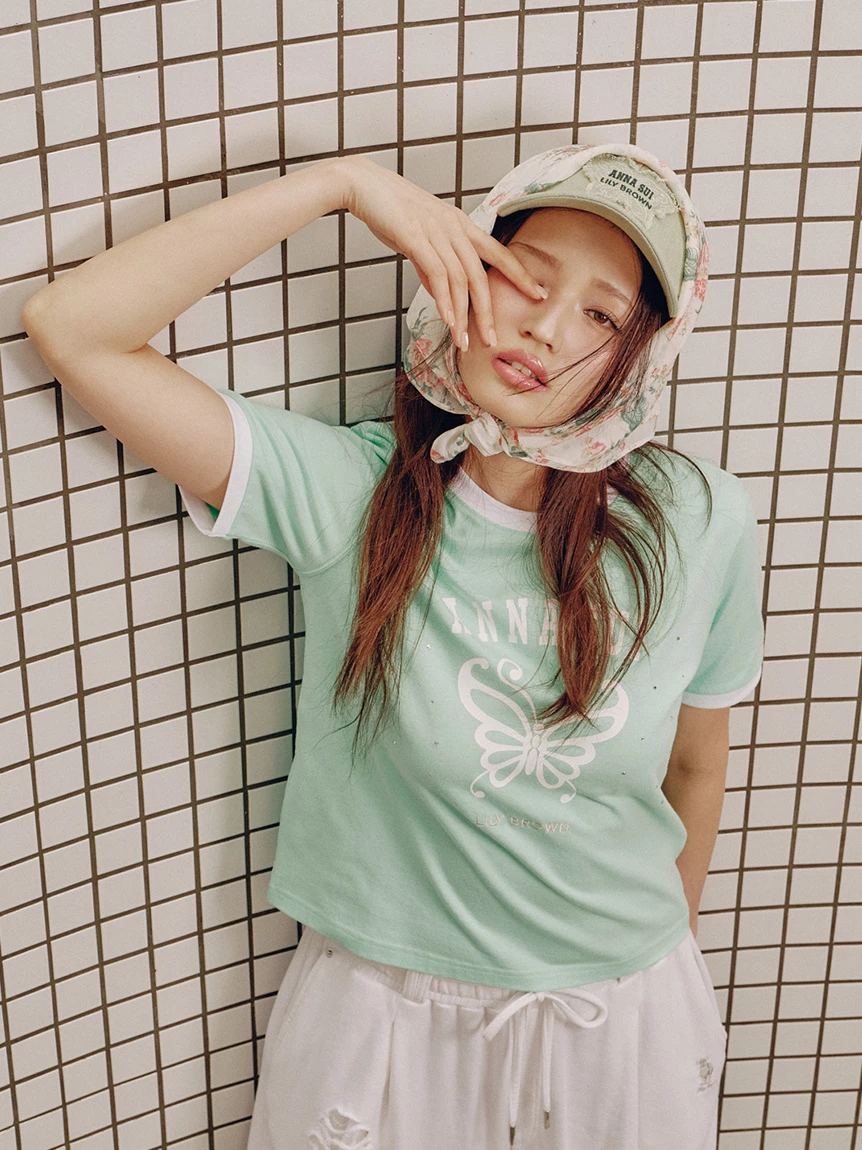 【LILY BROWN×ANNA SUI】蝴蝶羅紋水鑽T-Shirt LWCT264049