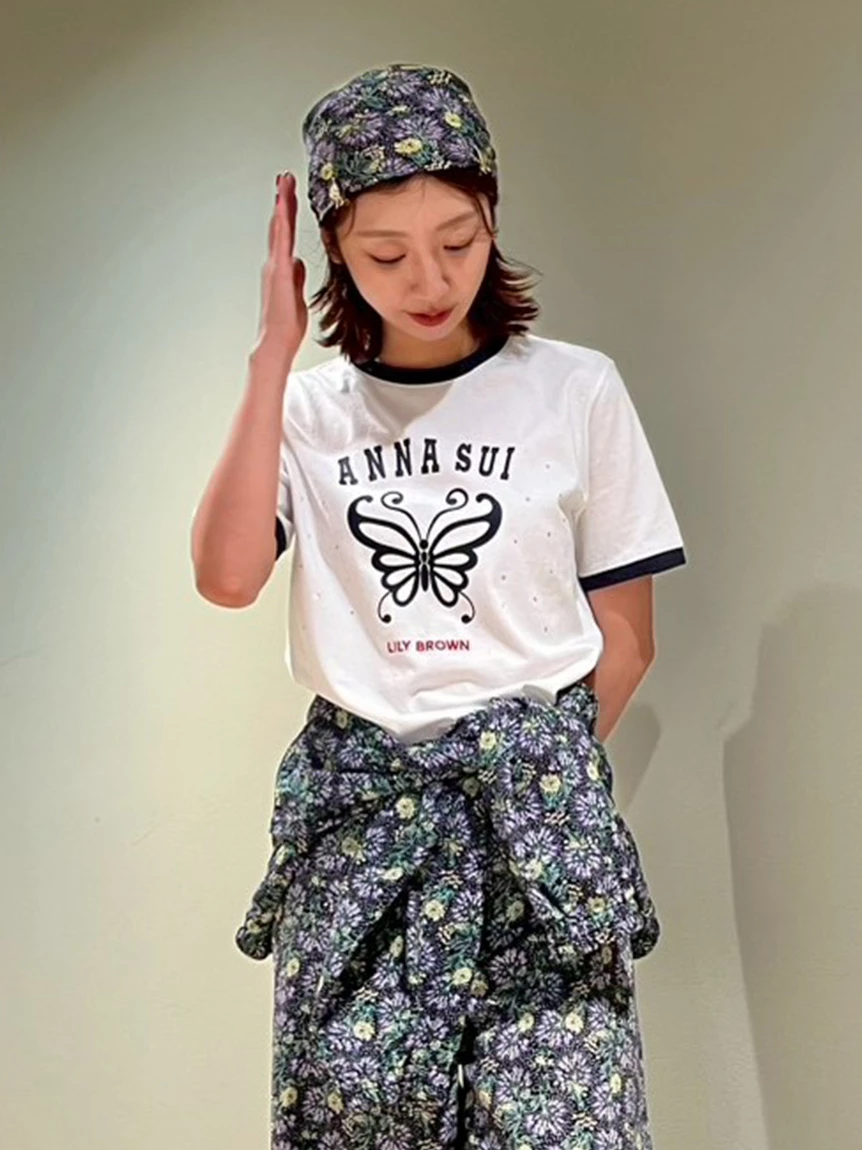 【LILY BROWN×ANNA SUI】蝴蝶羅紋水鑽T-Shirt LWCT264049