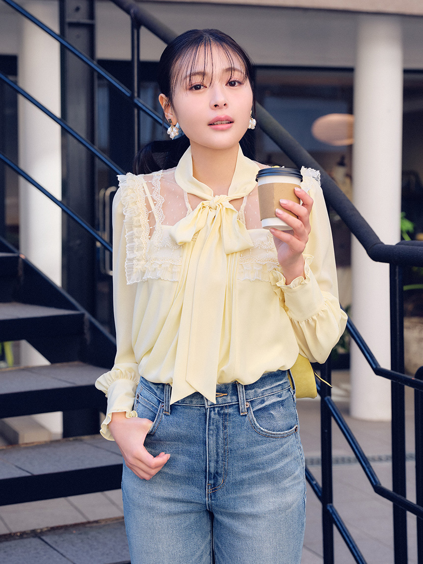 復古蕾絲蝴蝶結綁帶上衣 LWFB261092