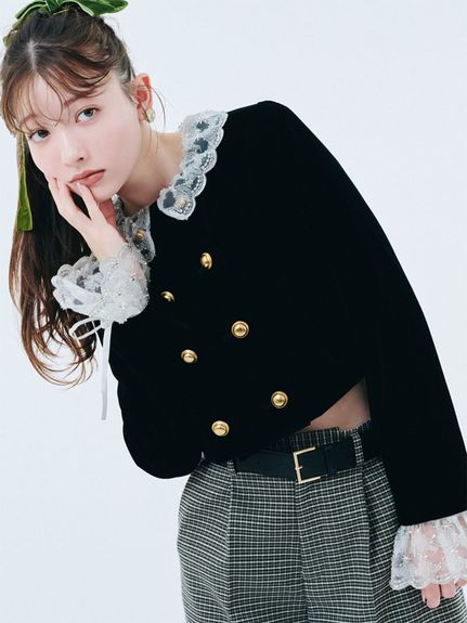[L.B CANDY STOCK] 蕾絲滾邊寶石裝飾短版外套 LWFJ254814