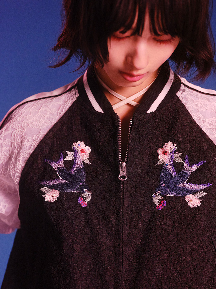 【LILY BROWN×KEITA MARUYAMA】夜櫻刺繡蕾絲飛行外套 LWFJ261176