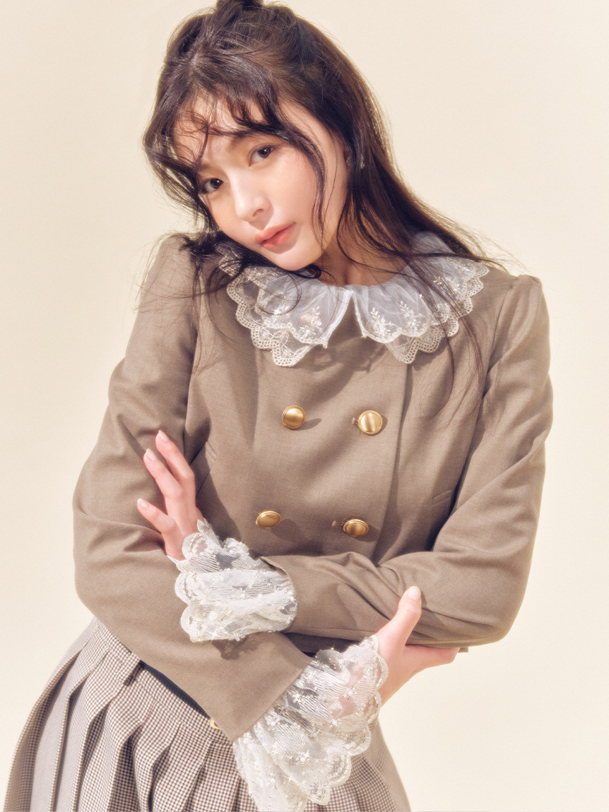 [L.B CANDY STOCK]蕾絲領寶石裝飾拼接外套 LWFJ261806