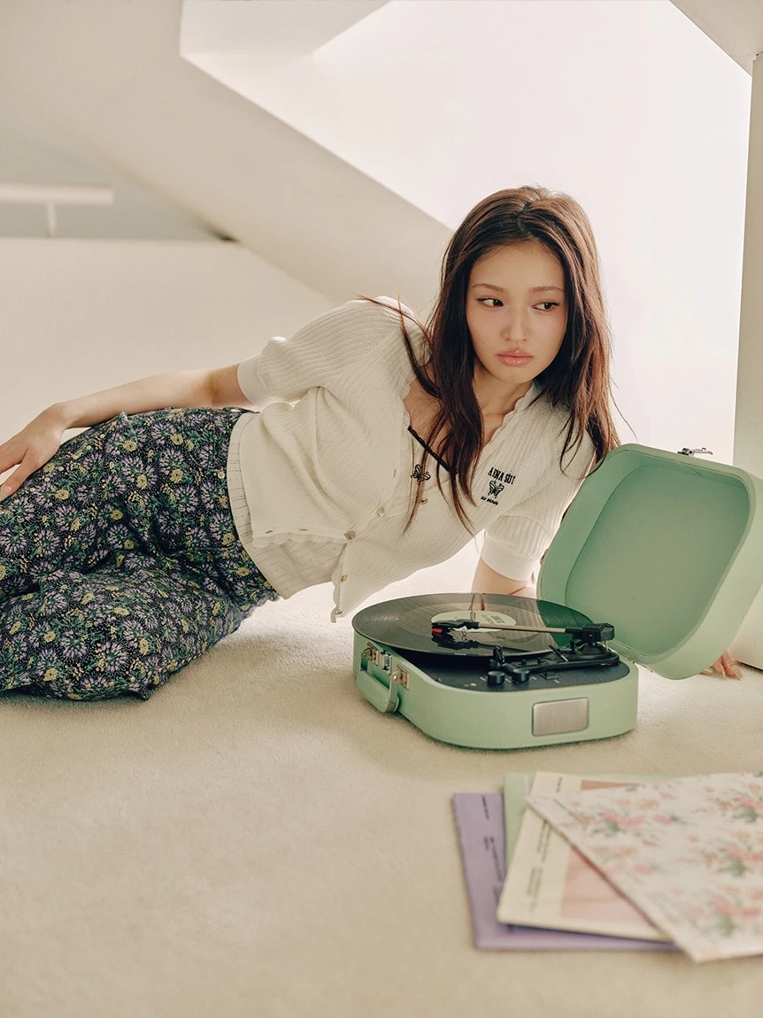 【LILY BROWN×ANNA SUI】蝴蝶結寬版丹寧長褲 LWFP264053