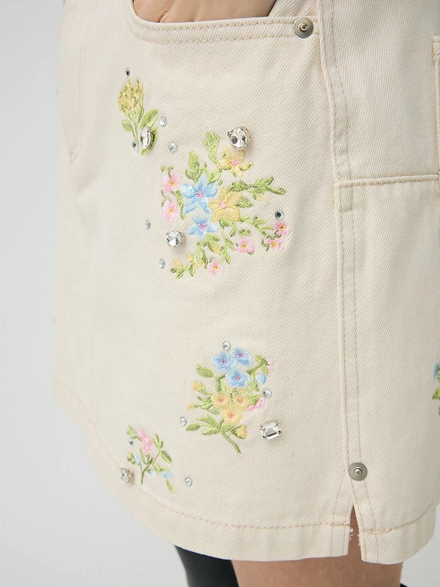 [L.B CANDY STOCK] 刺繡丹寧迷你裙 LWFS264807