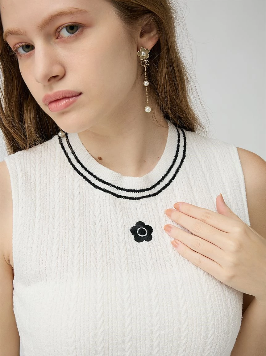 【LILY BROWN×MARY QUANT】雛菊刺繡針織上衣 LWNT264106