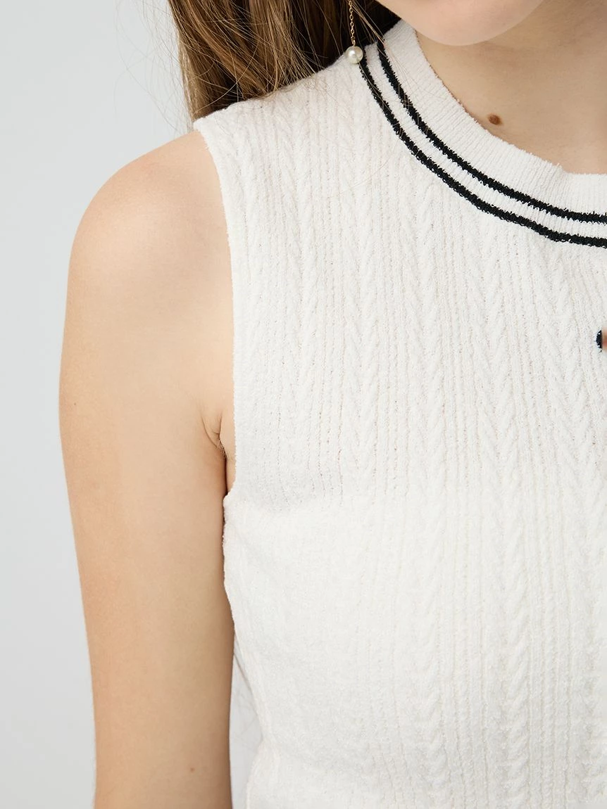 【LILY BROWN×MARY QUANT】雛菊刺繡針織上衣 LWNT264106
