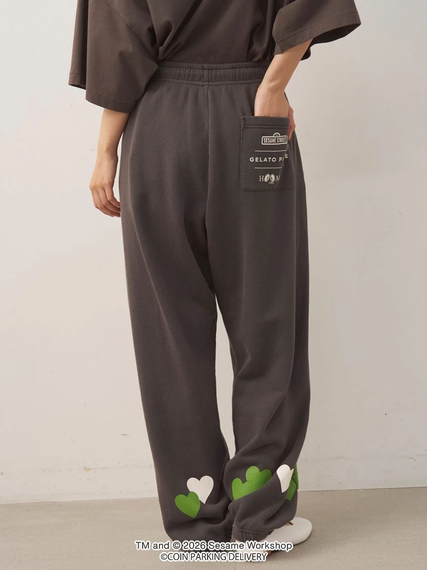 【SESAME STREET芝麻街×CPD 】HOMME 棉質毛圈印花長褲 PMCP264218