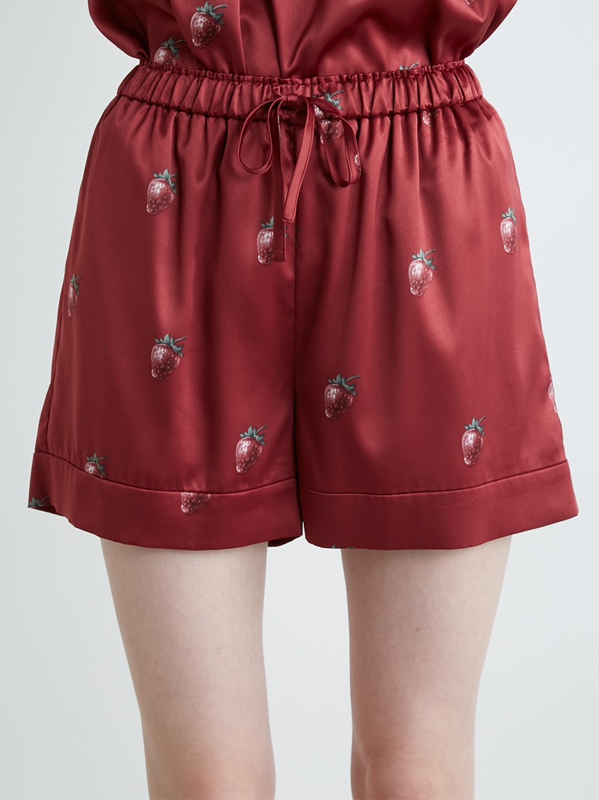草莓印花緞面短褲