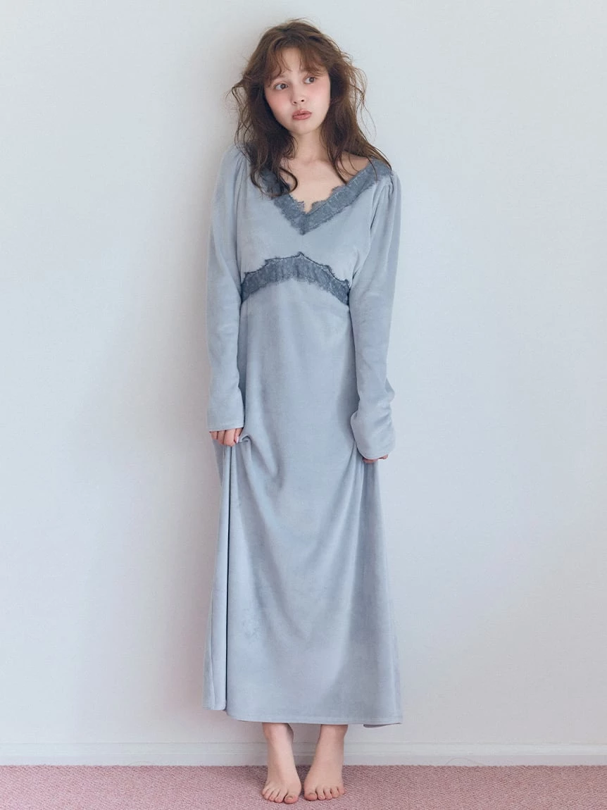 【IFMC.®】絲滑刷毛附罩杯連身裙 SHCO264077