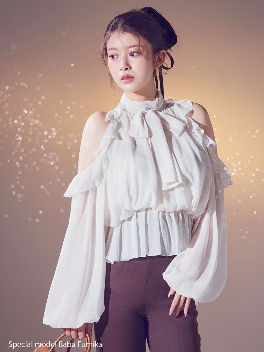 露肩雪紡澎袖上衣 SWFB255028