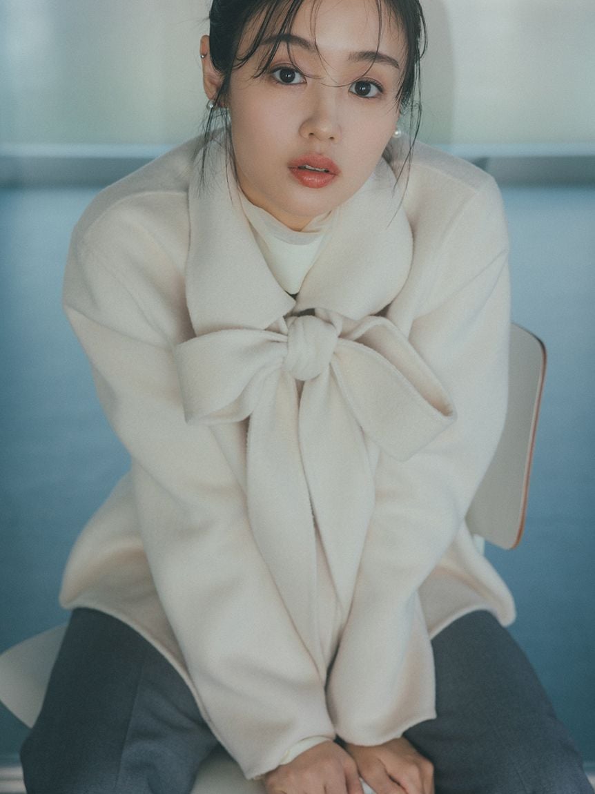 蝴蝶結繫帶羊毛混紡大衣 SWFJ255067