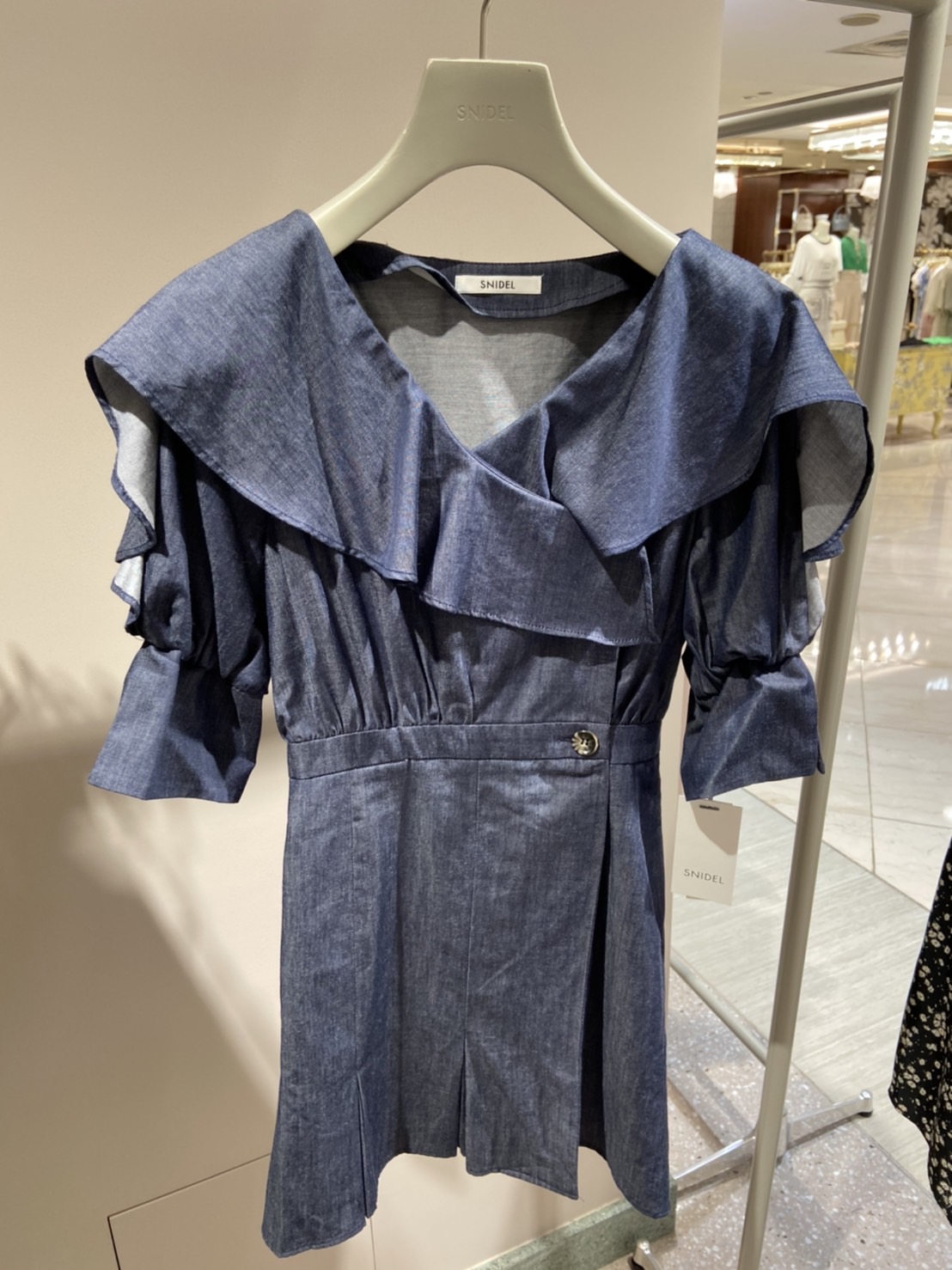 荷葉邊造型短版連身裙- 商品介紹- USAGI ONLINE | MASH holdings台灣 