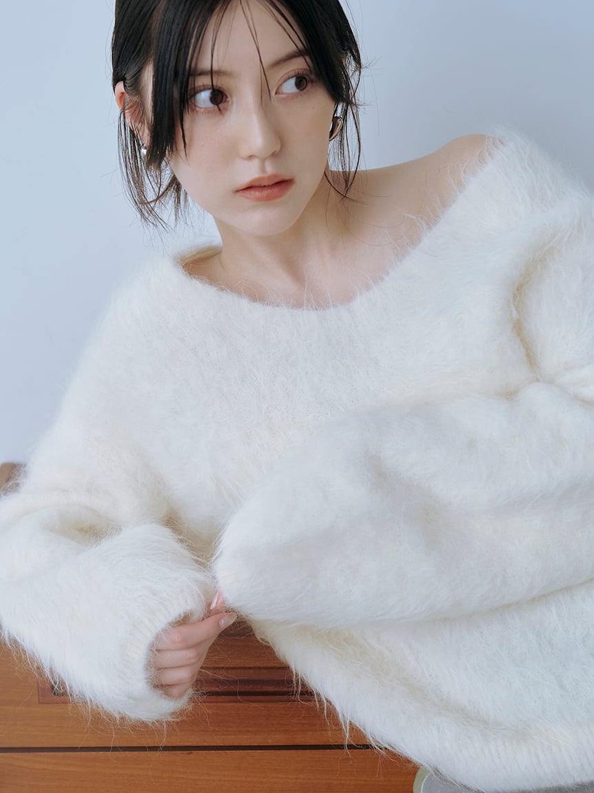 【HIGH QUALITY】蘇利羊駝毛V領針織上衣 SWNT255018