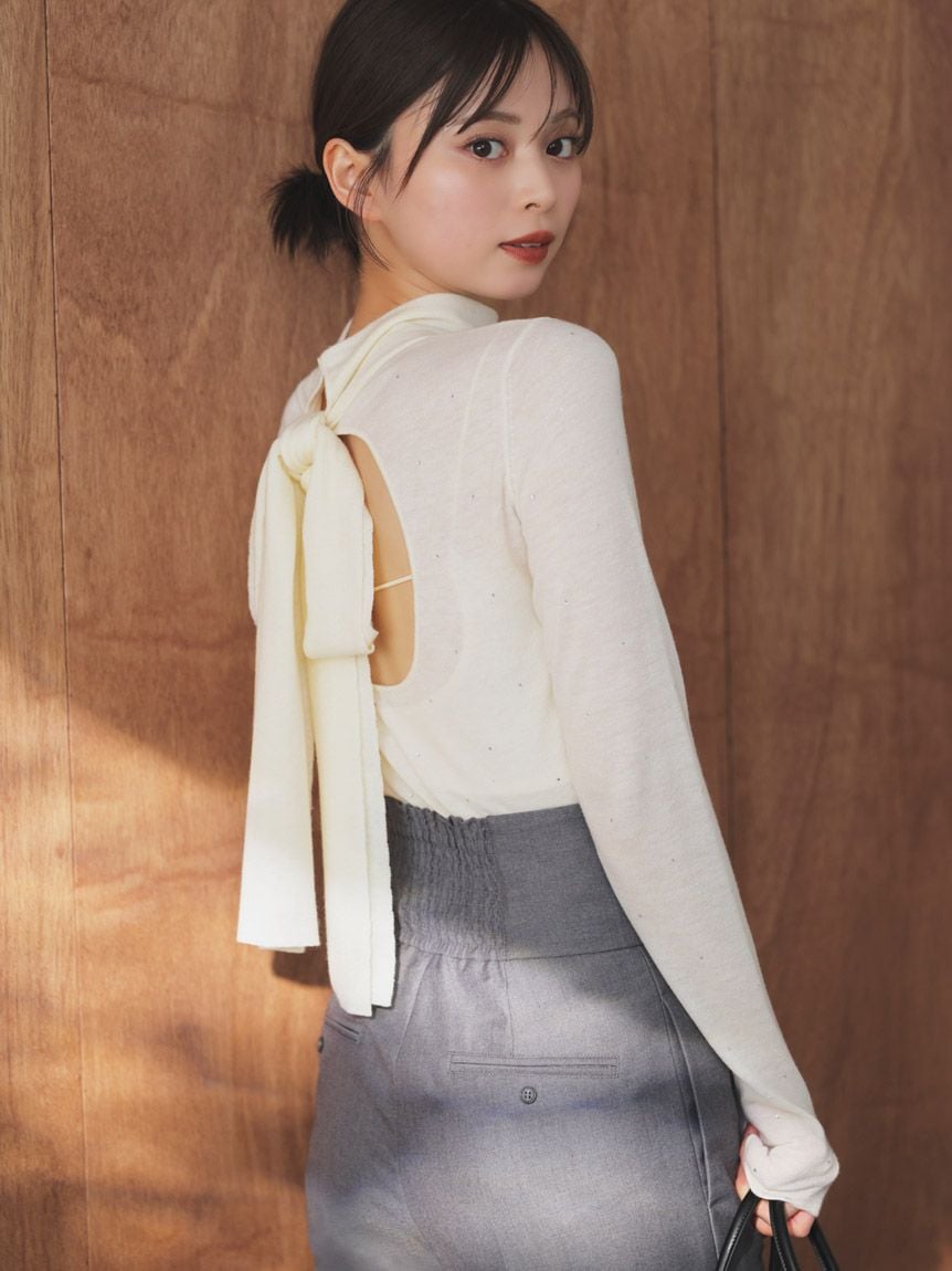 露背蝴蝶結針織上衣 SWNT255141