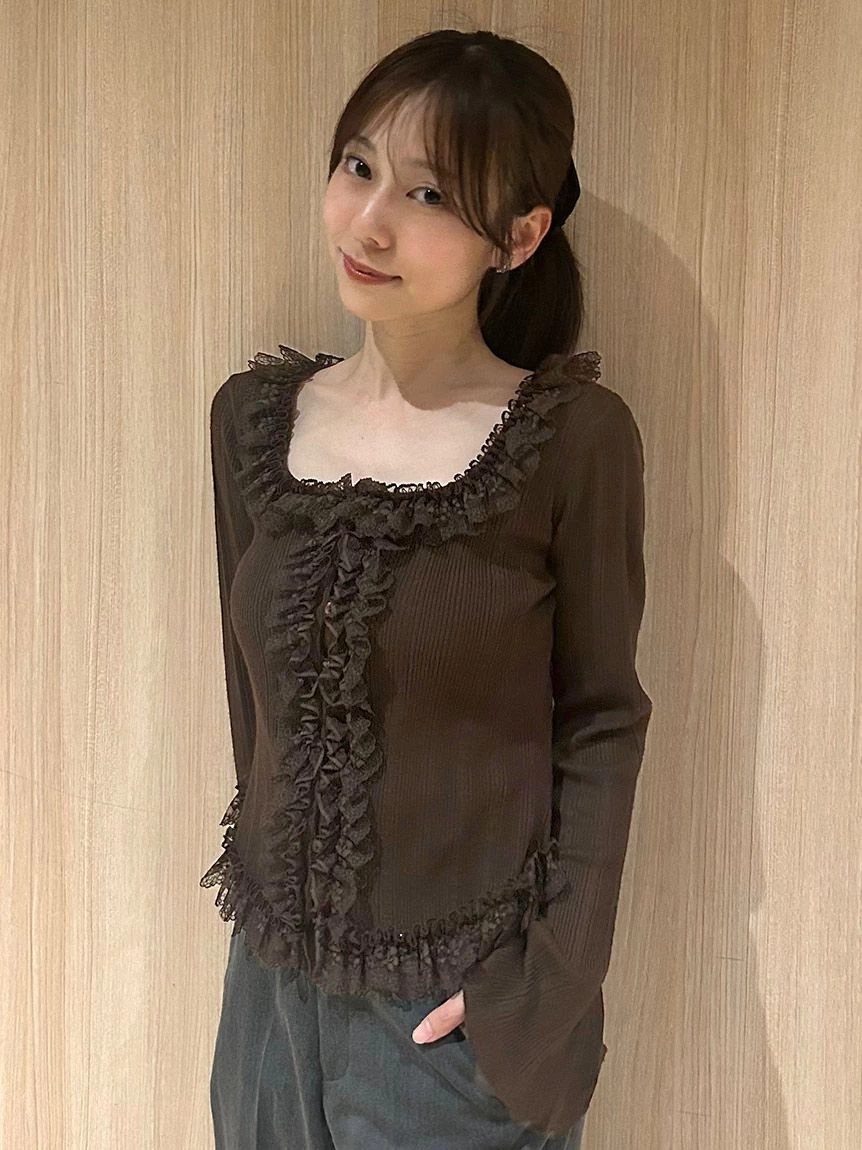 荷葉邊針織上衣 SWNT264171